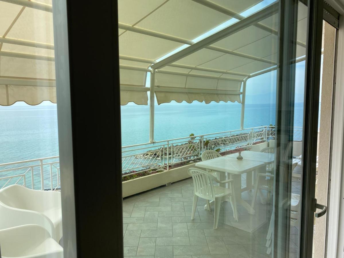 Villa Laura - Sul Mare ピッツォ エクステリア 写真