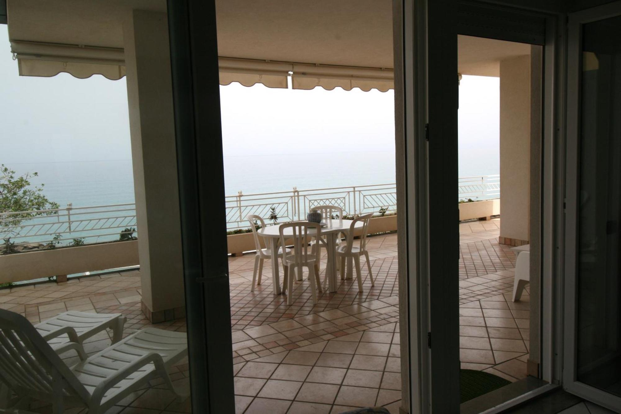 Villa Laura - Sul Mare ピッツォ エクステリア 写真